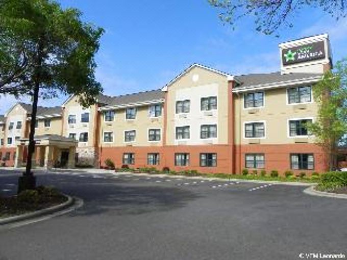 Photo of Buildings in Pineville