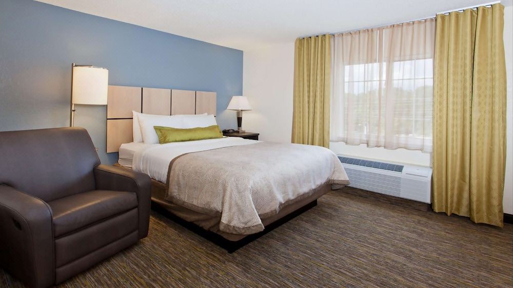 Photo of Bedroom in Newell