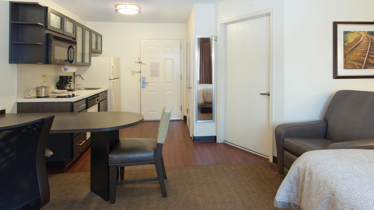 Photo of Livingroom in Newell