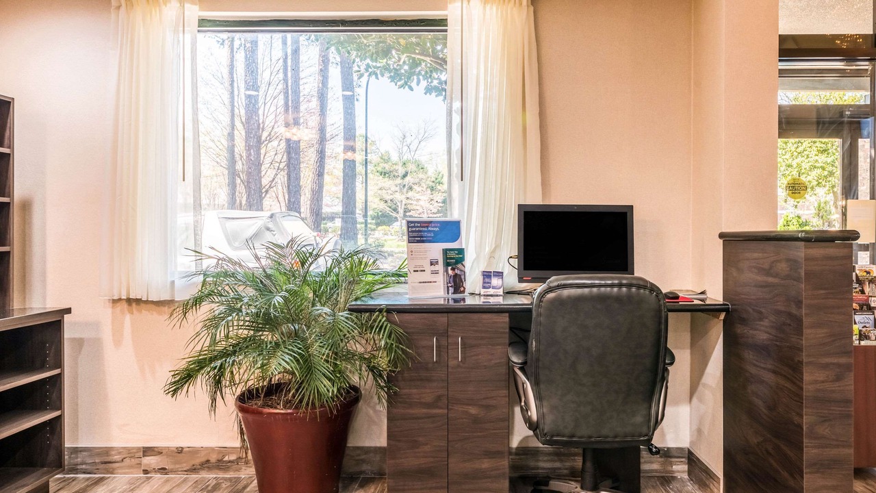 Photo of Livingroom in Cornelius