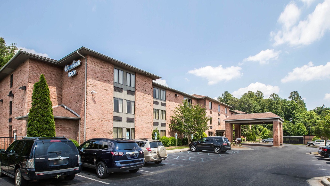 Photo of Buildings in Lenoir