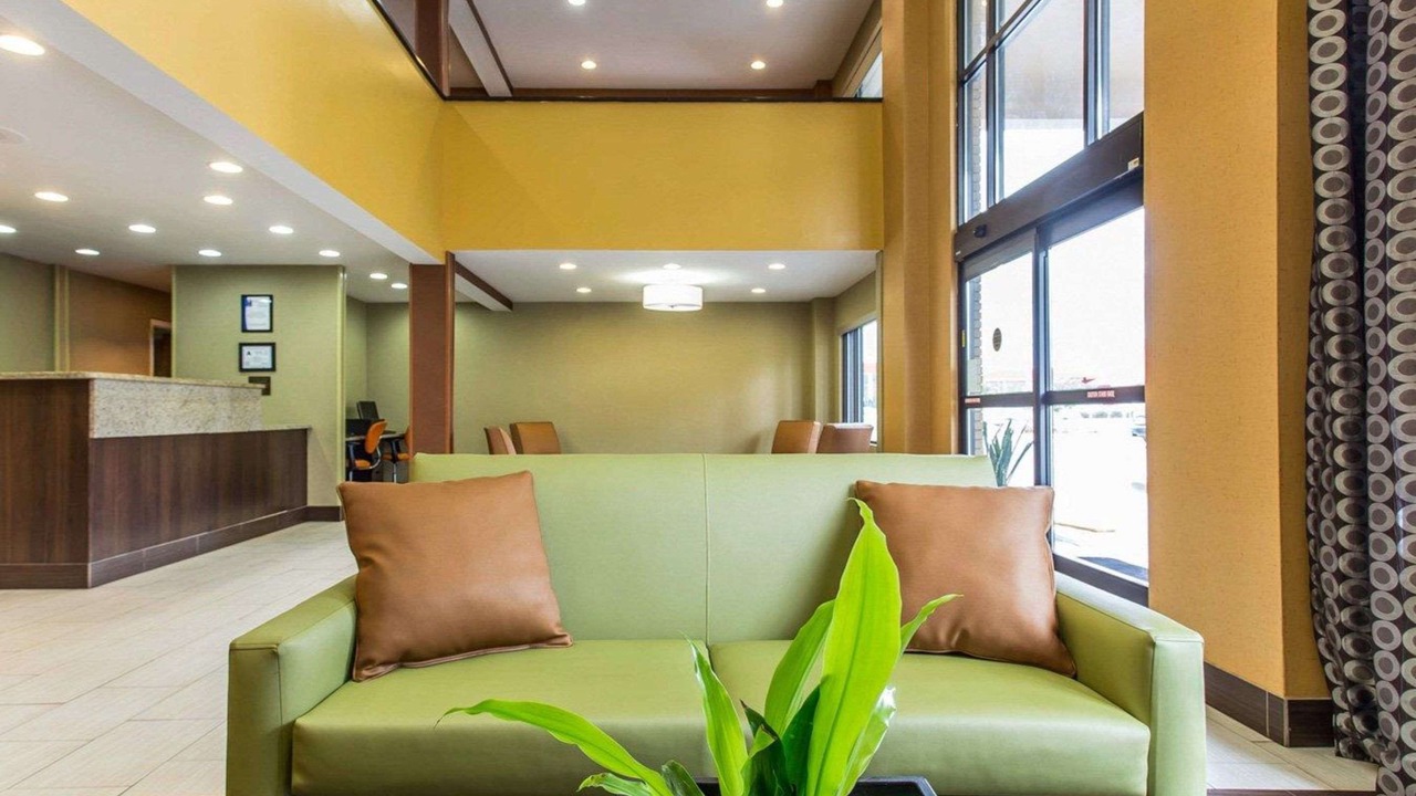 Photo of Livingroom in Boger City