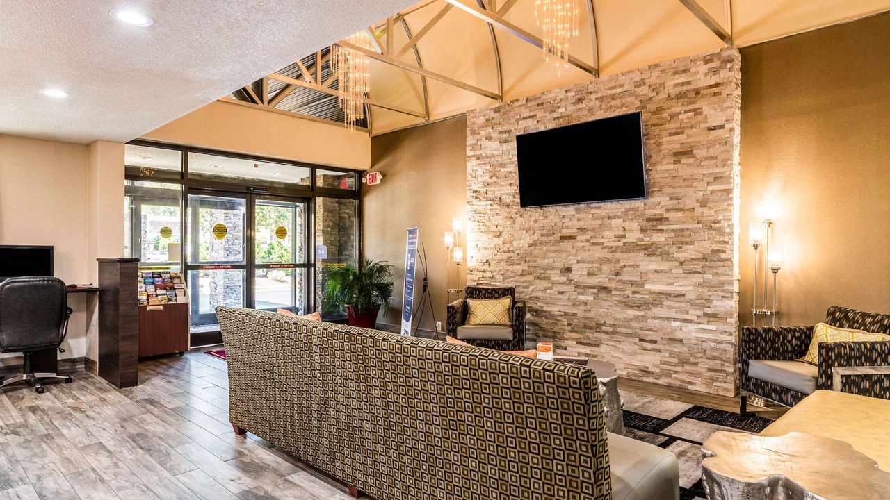 Photo of Livingroom in Cornelius