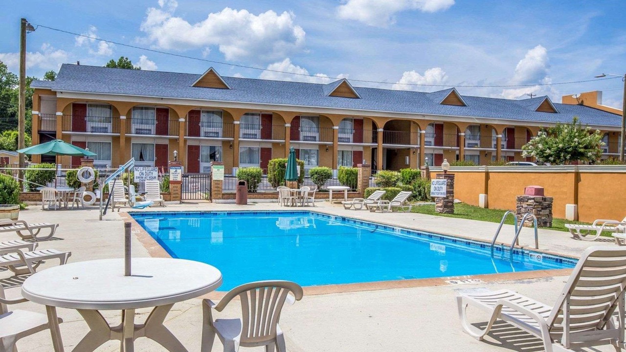 Photo of Outdoor in Greenwood