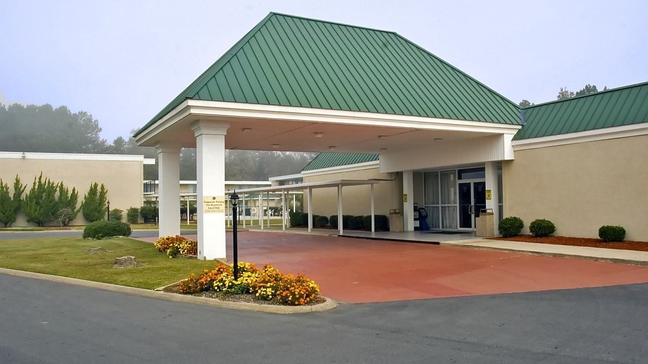 Photo of Buildings in Goldsboro