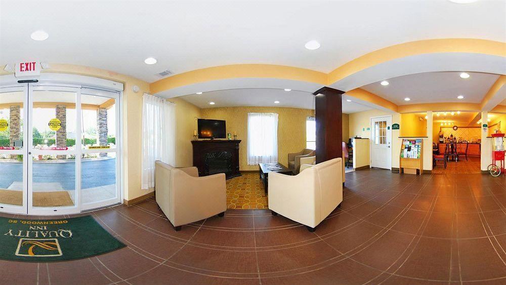 Photo of Livingroom in Greenwood