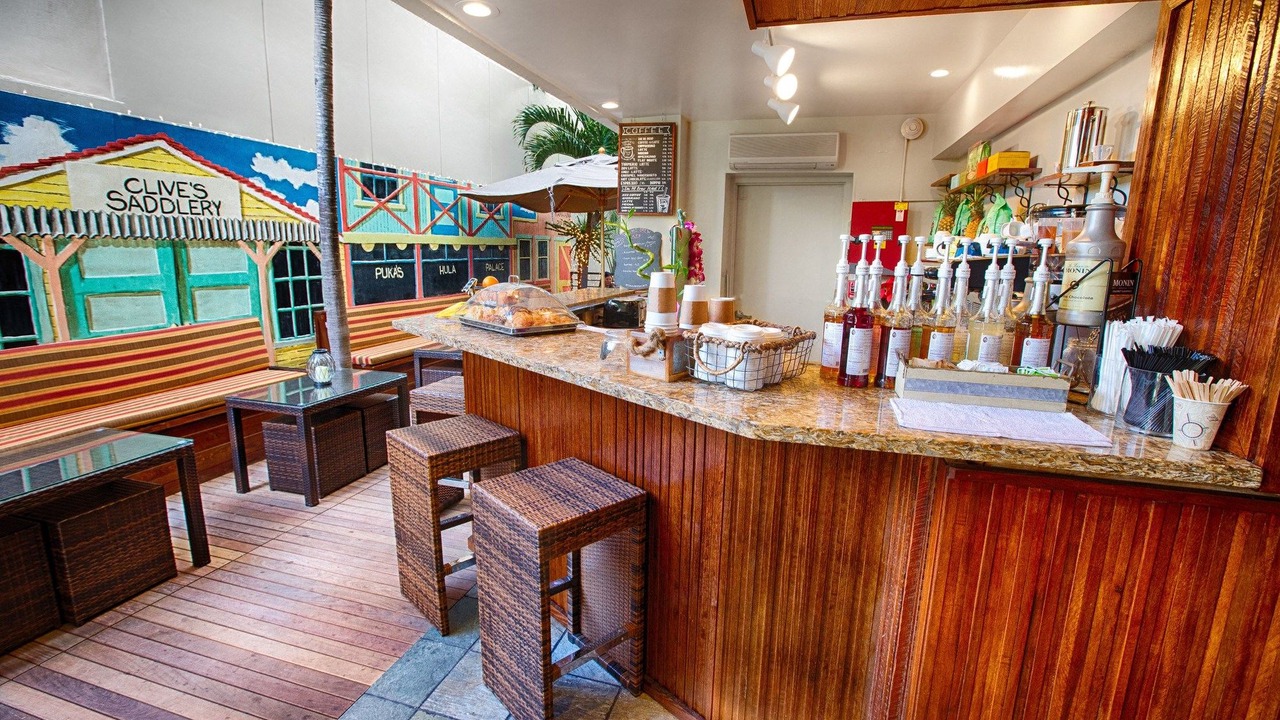 Photo of Livingroom in Waikiki
