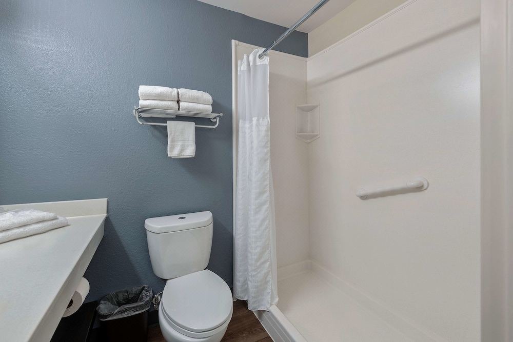 Photo of Bathroom in Pineville