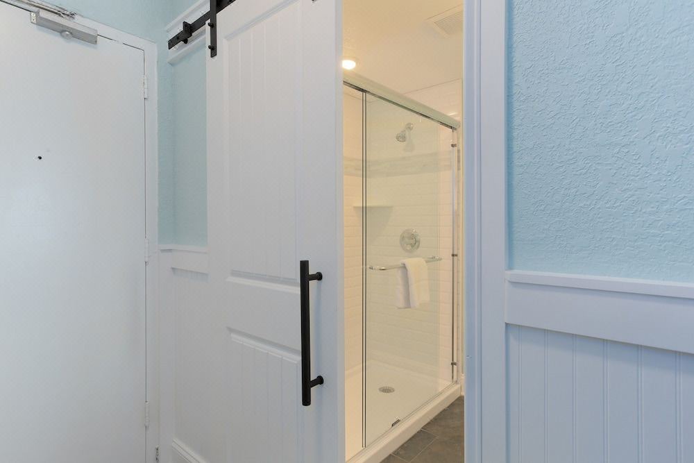 Photo of Bathroom in Kill Devil Hills