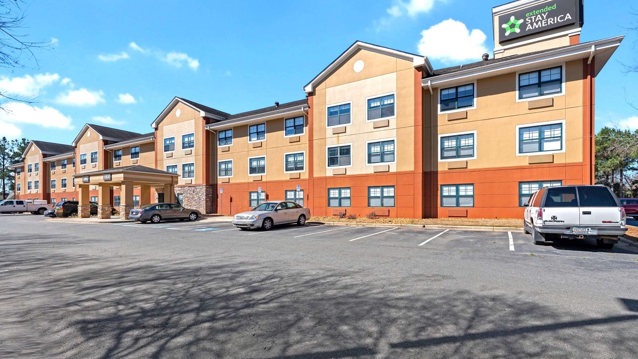 Photo of Buildings in Pineville