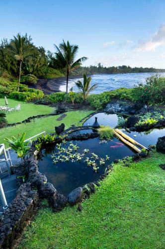 Photo of Others in Hana