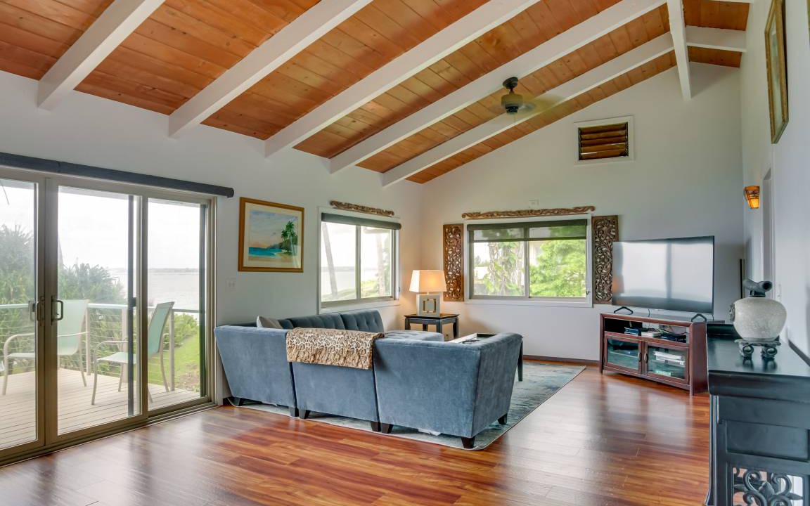 Photo of Livingroom in Hilo
