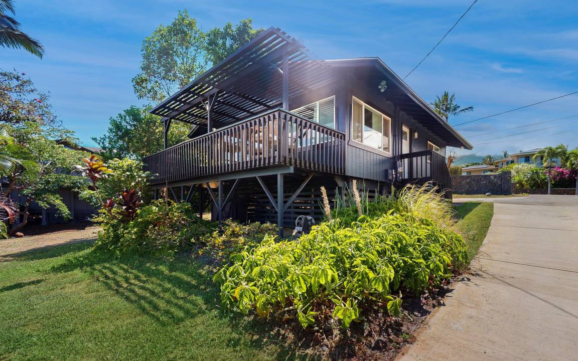 Photo of Buildings in Kihei