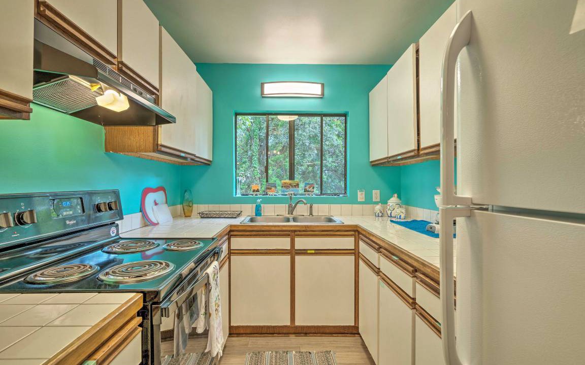 Photo of Kitchen in Naalehu