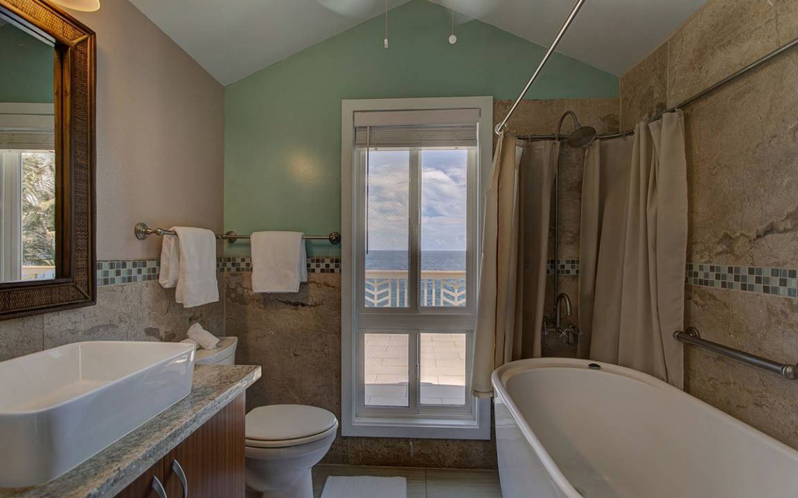 Photo of Bathroom in Keaau