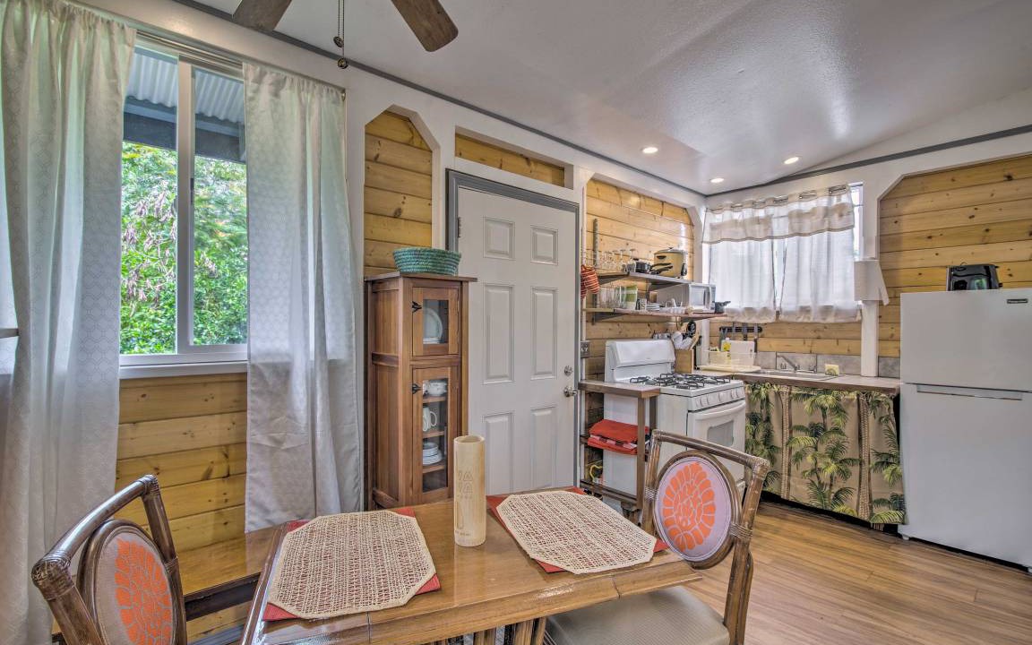 Photo of Kitchen in Leilani Estates