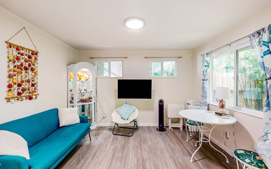 Photo of Livingroom in Nanakuli