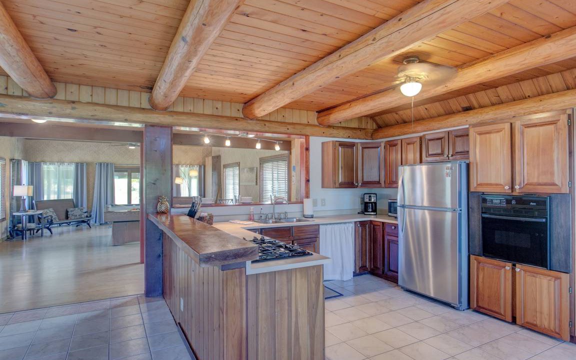 Photo of Kitchen in Keaau