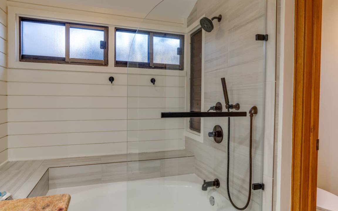 Photo of Bathroom in Kapalua