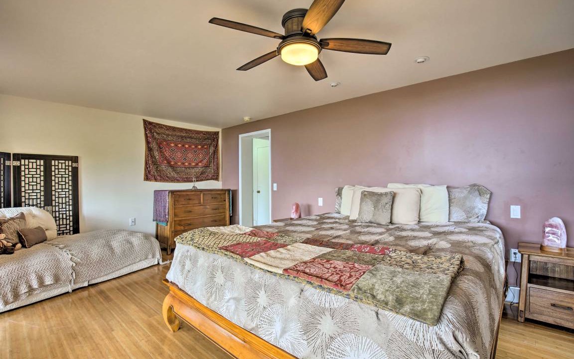 Photo of Bedroom in Kona Palisades