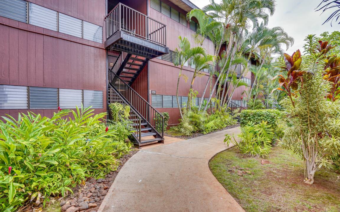 Photo of Buildings in Kaunakakai