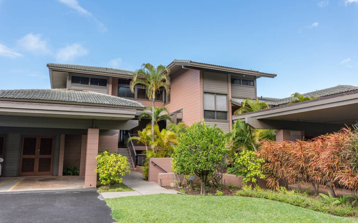 Photo of Buildings in Kapalua
