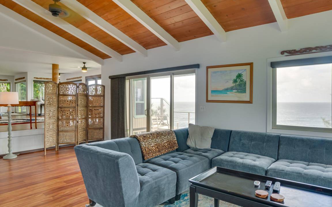 Photo of Livingroom in Hilo