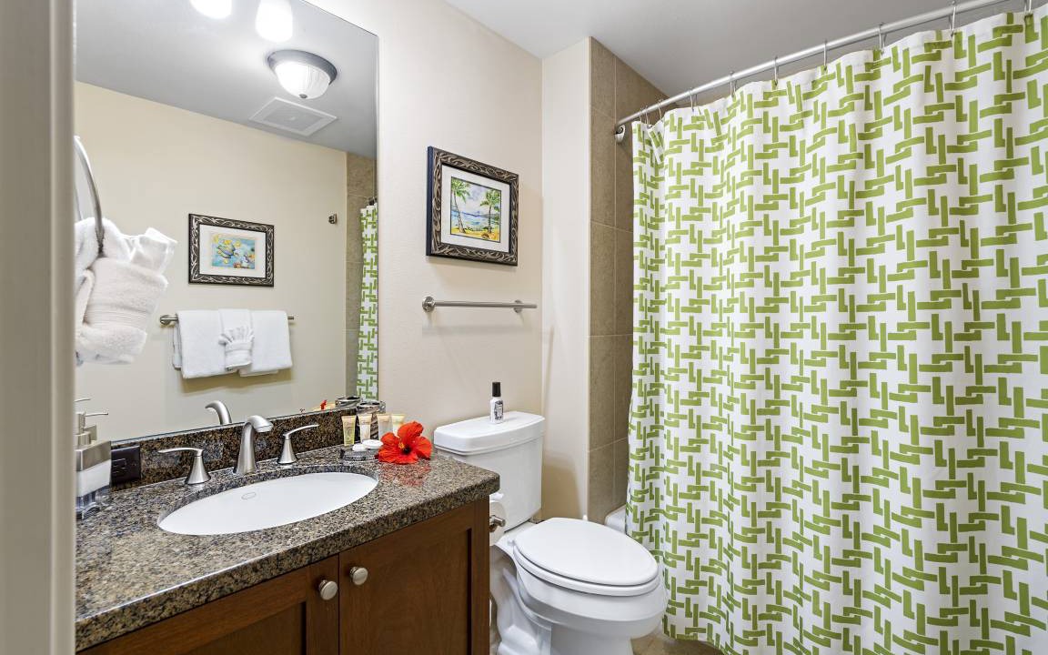 Photo of Bathroom in Waikoloa