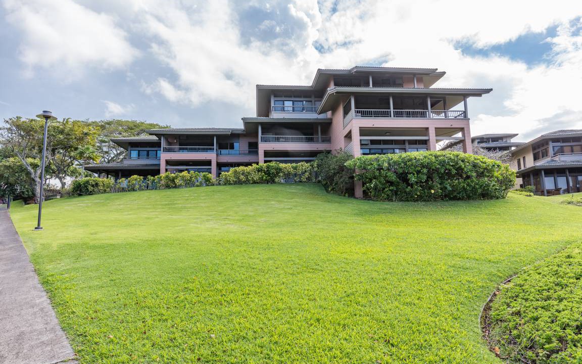 Photo of Buildings in Kapalua