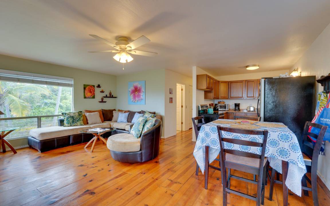 Photo of Livingroom in Kona Palisades