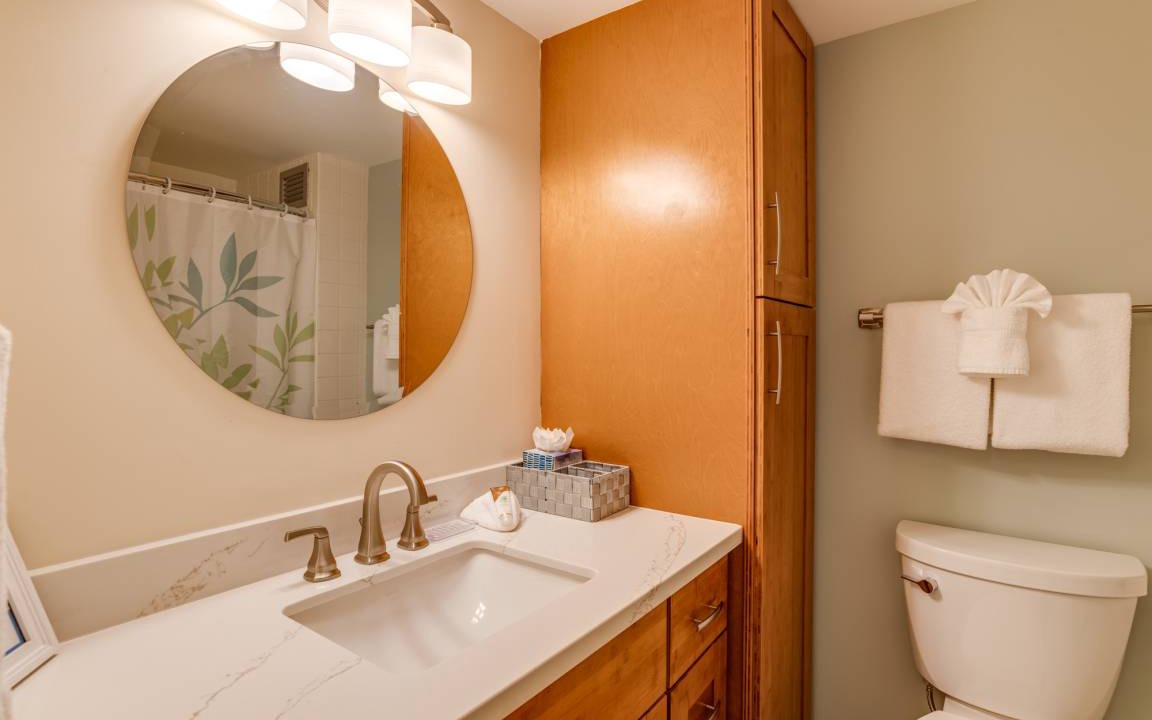Photo of Bathroom in Kahana