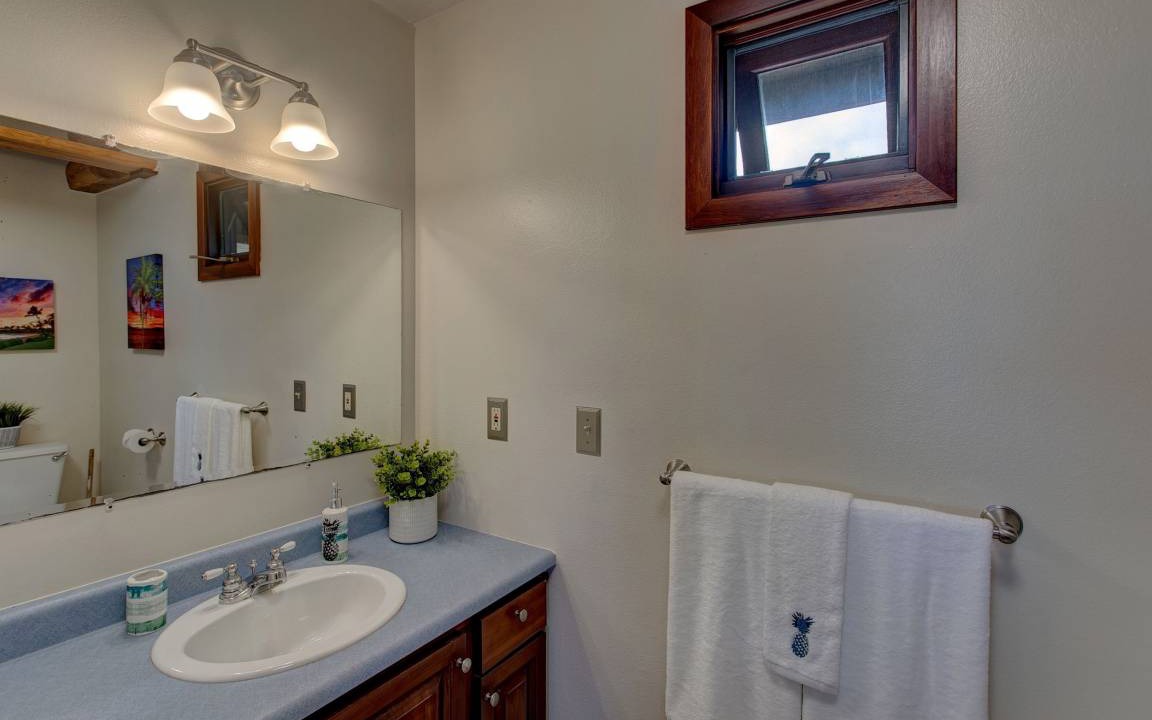 Photo of Bathroom in Keaau