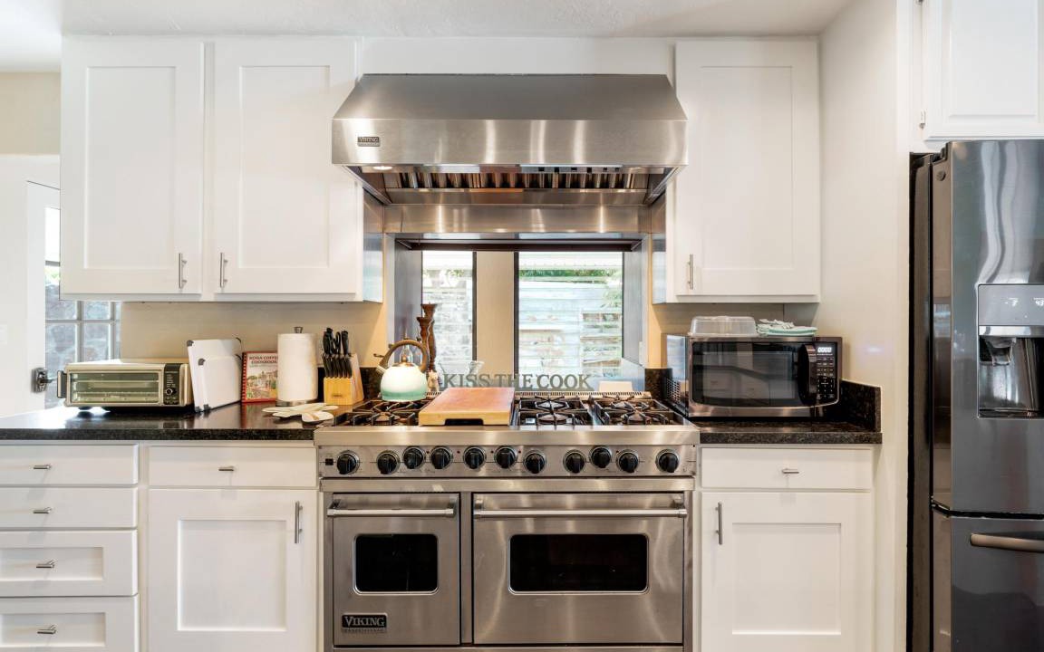 Photo of Kitchen in Kona Palisades