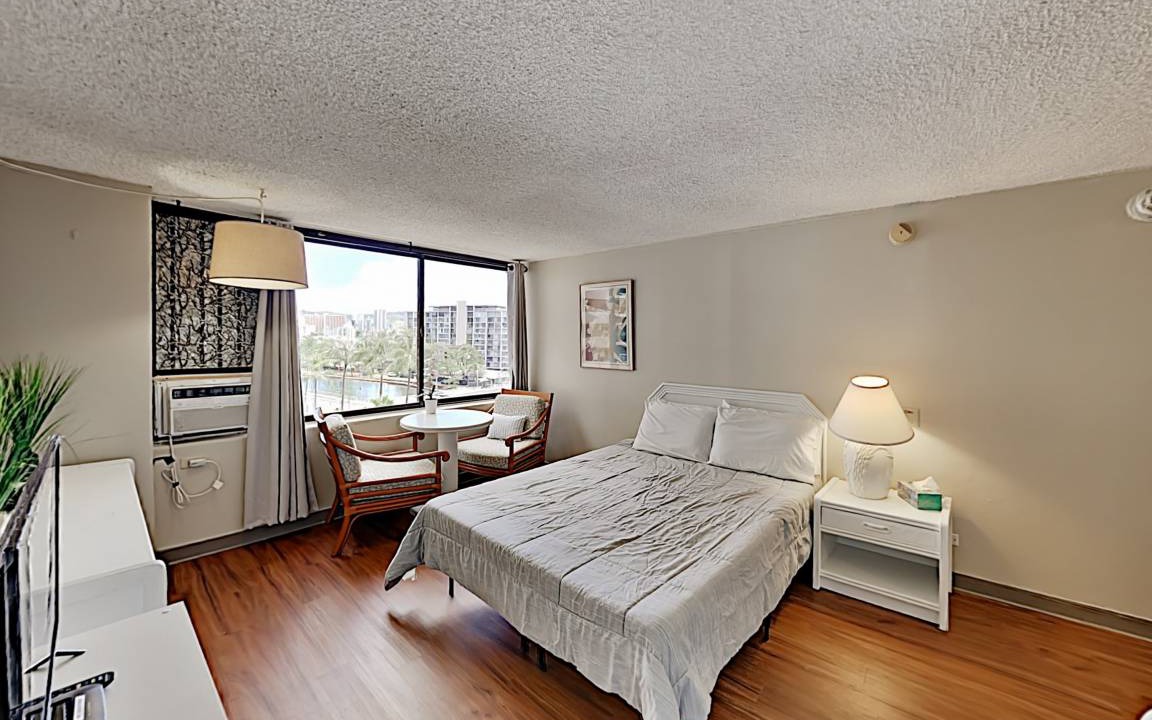 Photo of Bedroom in McCully - Moiliili