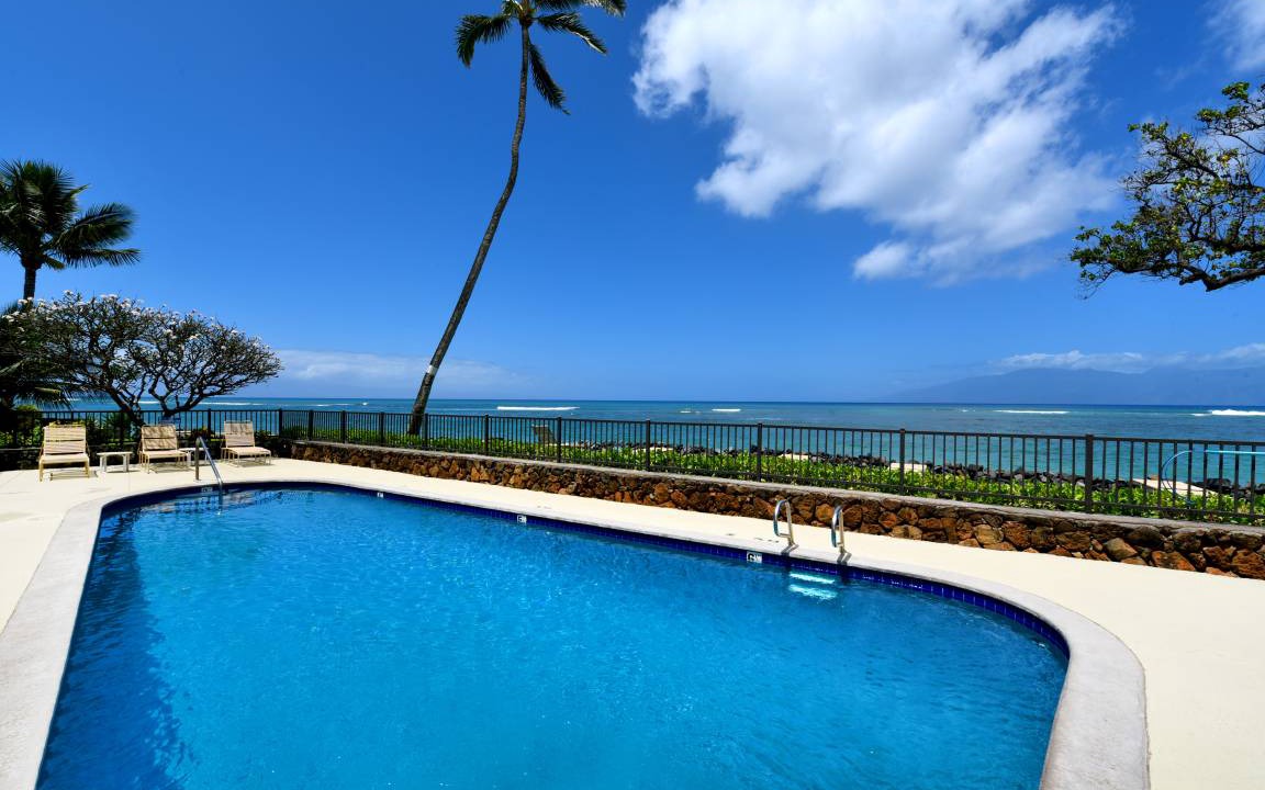 Photo of Others in Kahana