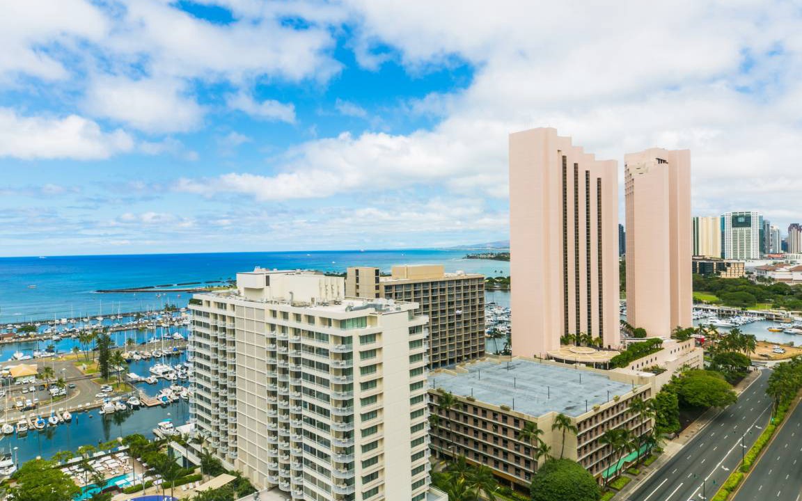 Photo of Others in Waikiki