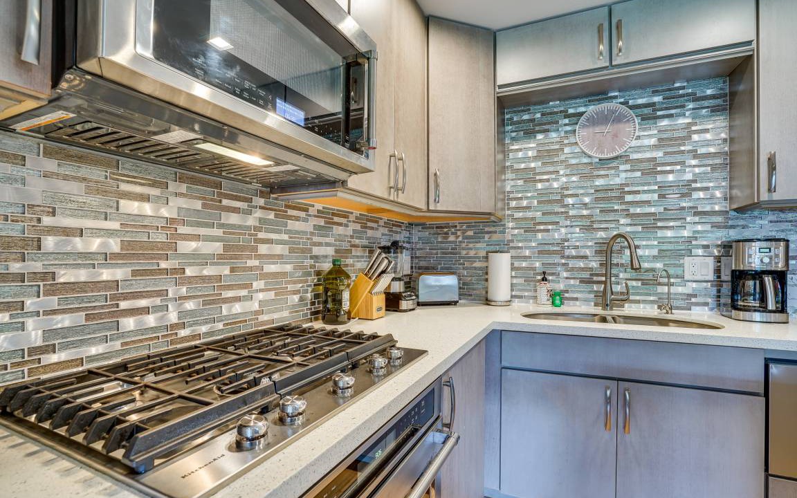 Photo of Kitchen in Kaunakakai