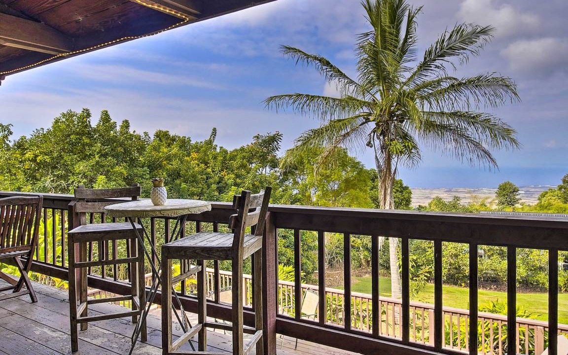 Photo of Patio Balcony in Kona Palisades