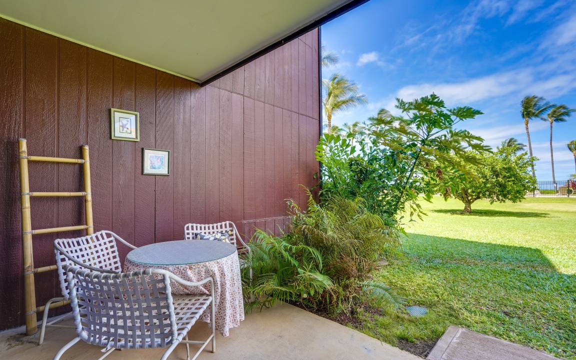 Photo of Patio Balcony in Kaunakakai