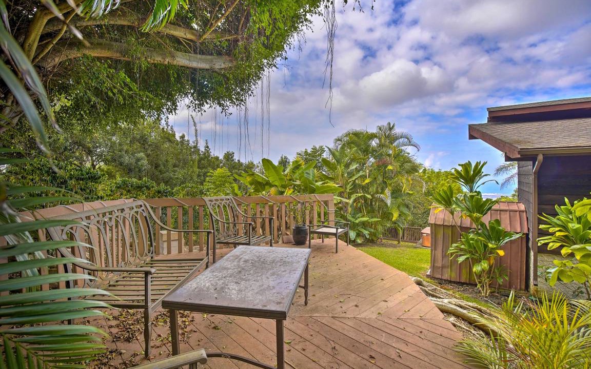 Photo of Patio Balcony in Kona Palisades