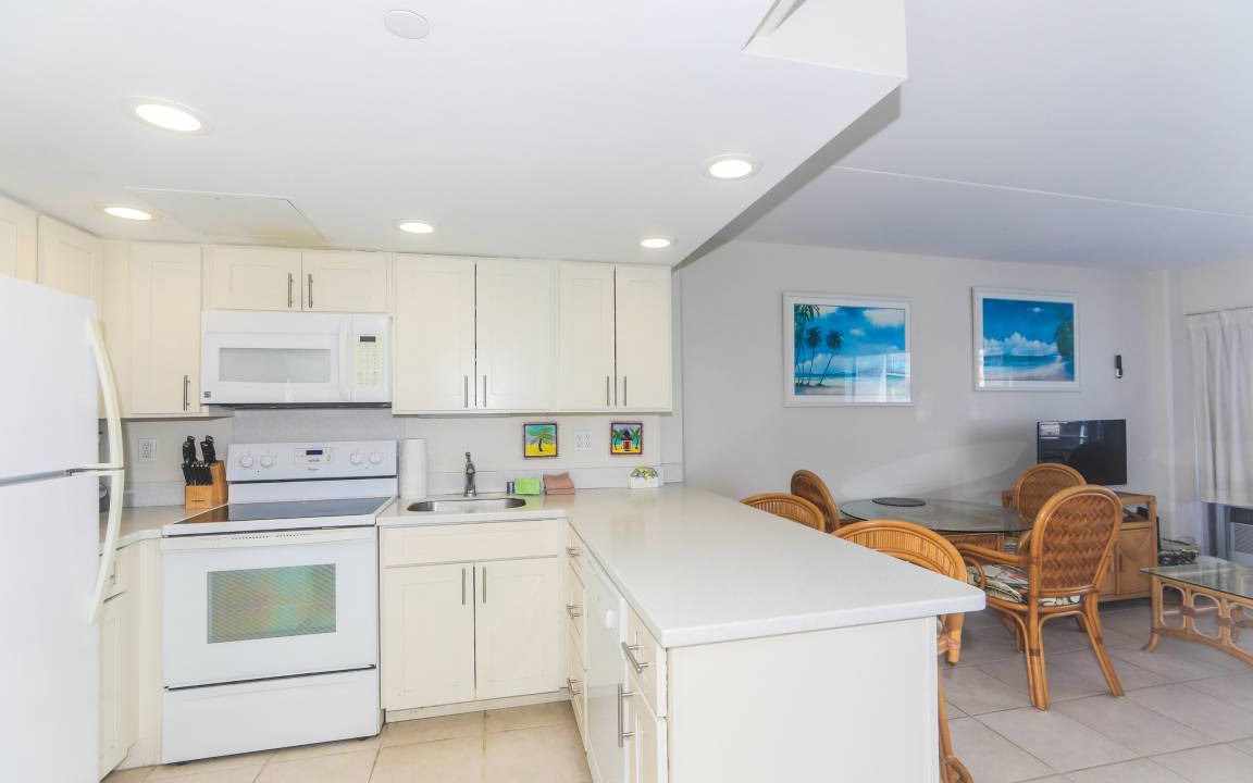 Photo of Kitchen in Waikiki