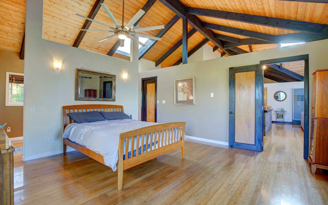 Photo of Bedroom in Kalaoa