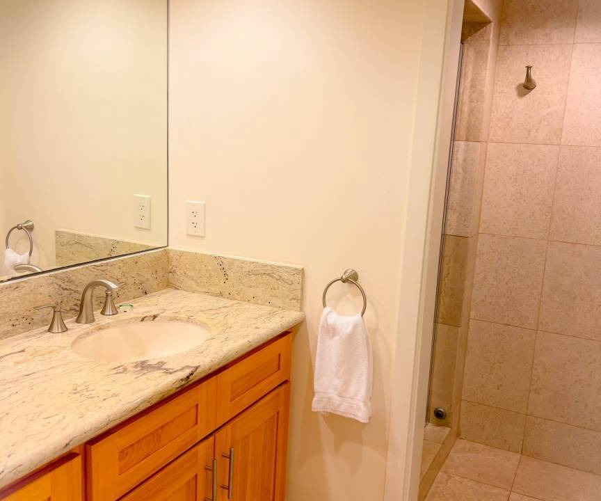Photo of Bathroom in Waikiki