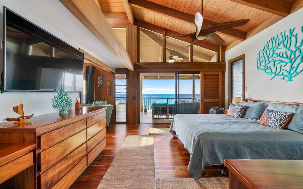Photo of Bedroom in Kahaluu Bay