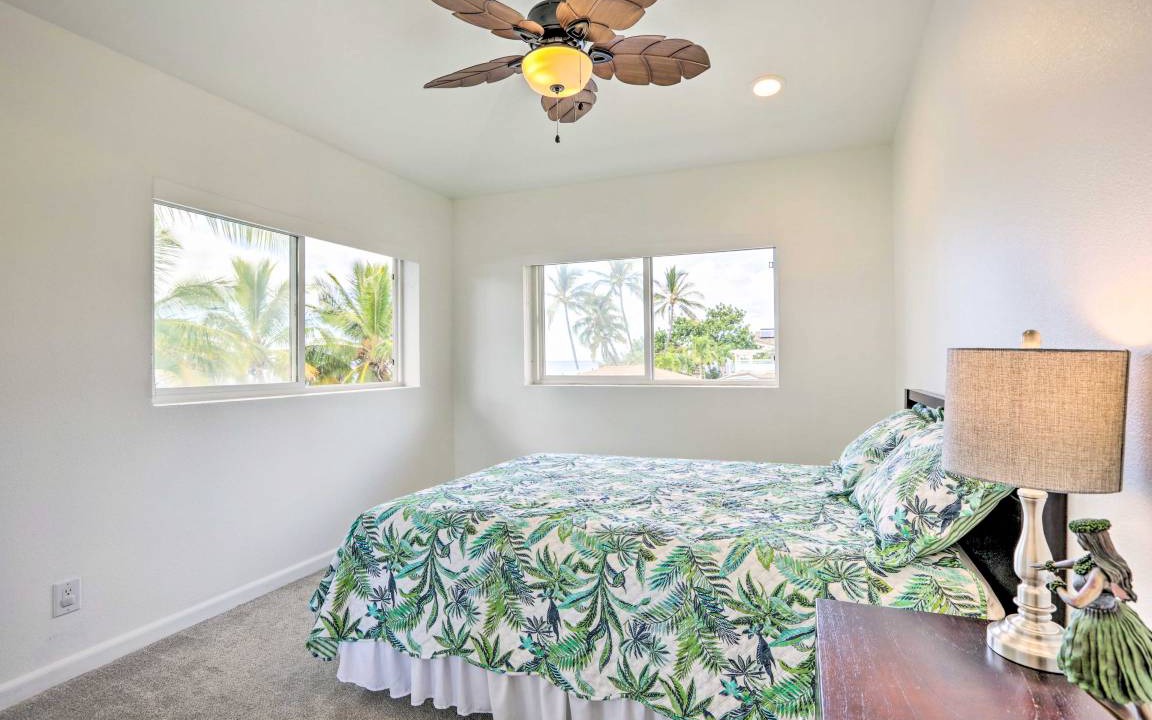 Photo of Others in Makaha