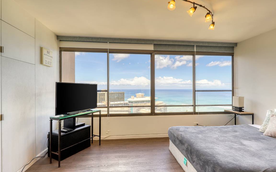 Photo of Others in Waikiki