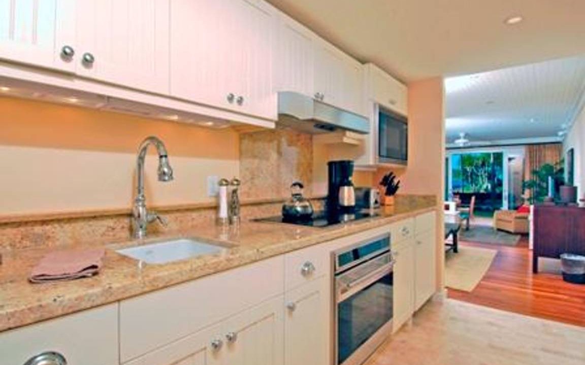 Photo of Kitchen in Kahuku