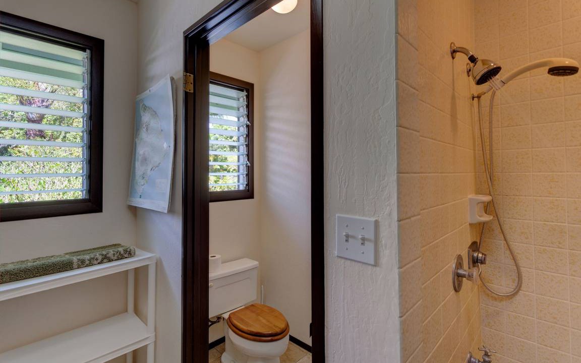 Photo of Bathroom in Kapoho