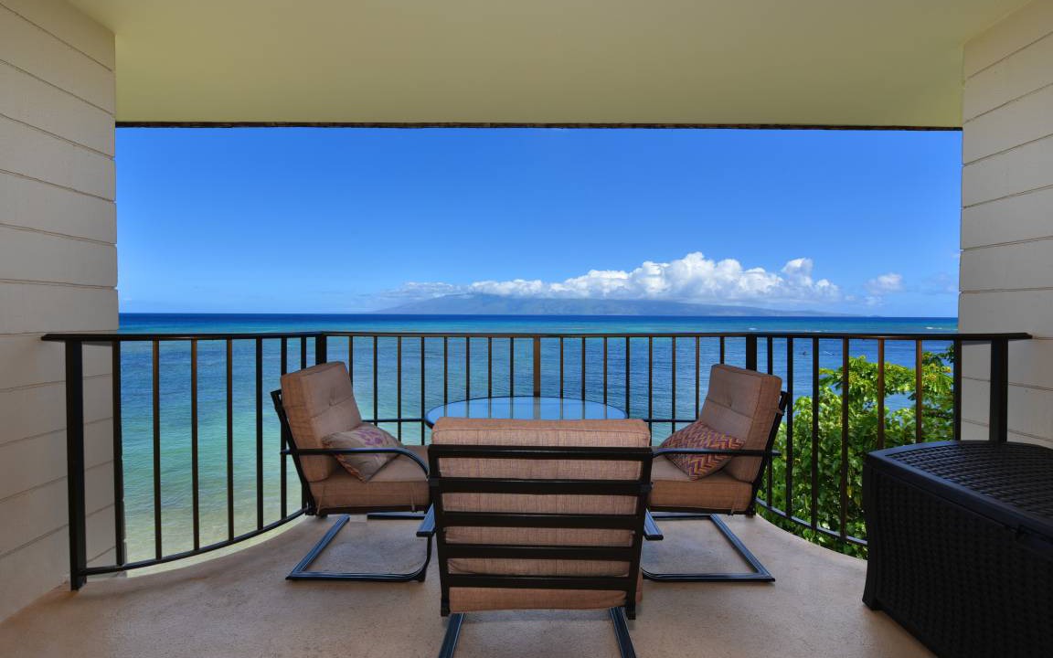 Photo of Others in Kahana