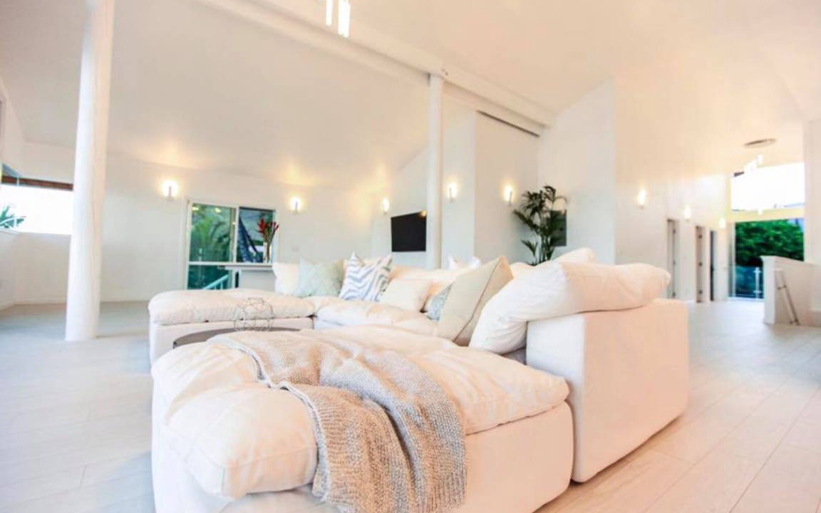 Photo of Livingroom in Makaha